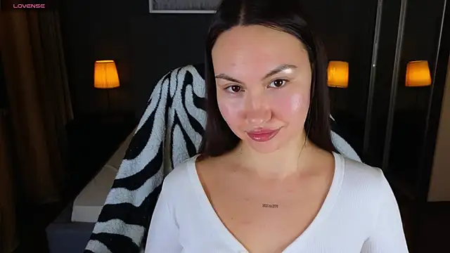 Snapshot of GIGI_BENNET chatting on 01-03-25, 09:15 GIGI BENNET online show from 01-03-25, 09:15