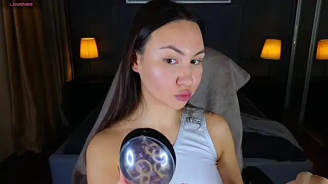 Snapshot of GIGI_BENNET chatting on 01-06-25, 08:57 GIGI BENNET online show from 01-06-25, 08:57