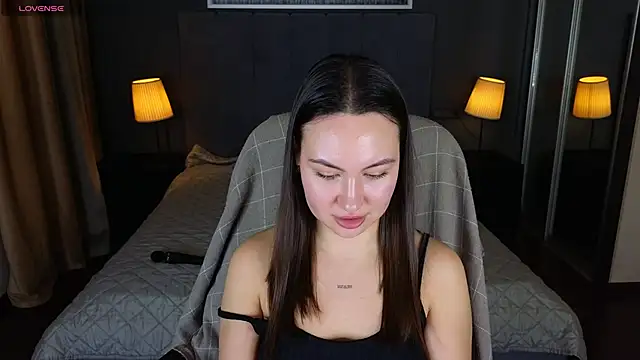 Snapshot of GIGI_BENNET chatting on 01-18-25, 08:52 GIGI BENNET online show from 01-18-25, 08:52