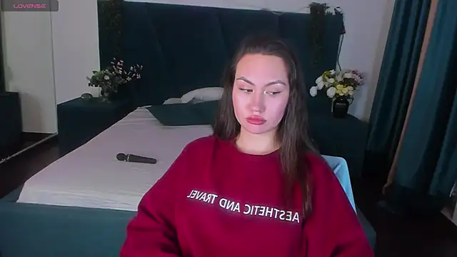 Snapshot of GIGI_BENNET chatting on 01-19-25, 07:15 GIGI BENNET online show from 01-19-25, 07:15