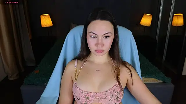 Snapshot of GIGI_BENNET chatting on 01-20-25, 05:15 GIGI BENNET online show from 01-20-25, 05:15