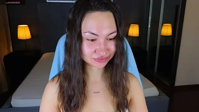 Snapshot of GIGI_BENNET chatting on 01-27-25, 05:36 GIGI BENNET online show from 01-27-25, 05:36