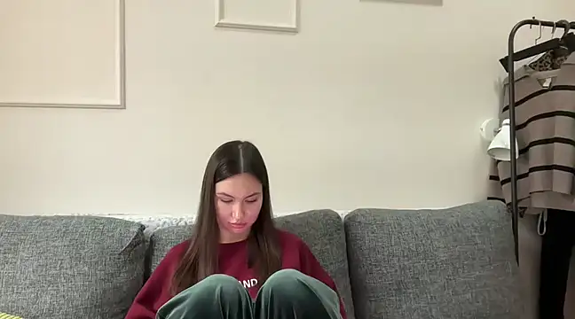 Snapshot of GIGI_BENNET chatting on 03-05-25, 08:54 GIGI BENNET online show from 03-05-25, 08:54