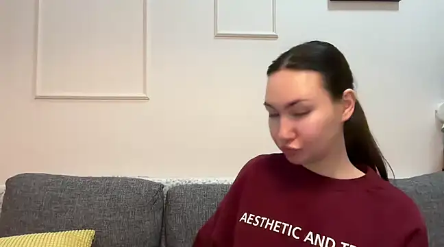 Snapshot of GIGI_BENNET chatting on 03-06-25, 05:35 GIGI BENNET online show from 03-06-25, 05:35