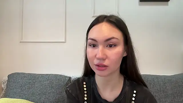 Snapshot of GIGI_BENNET chatting on 03-08-25, 08:11 GIGI BENNET online show from 03-08-25, 08:11