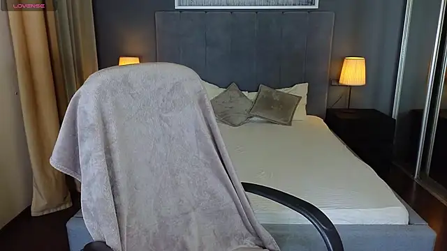 Snapshot of GIGI_BENNET chatting on 03-23-25, 05:10 GIGI BENNET online show from 03-23-25, 05:10