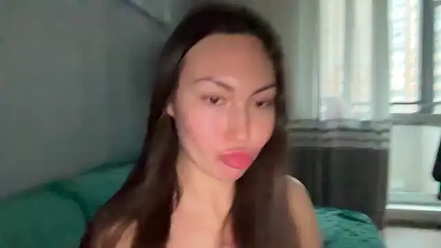 Snapshot of GIGI_BENNET chatting on 09-16-25, 05:19 GIGI BENNET online show from 09-16-25, 05:19