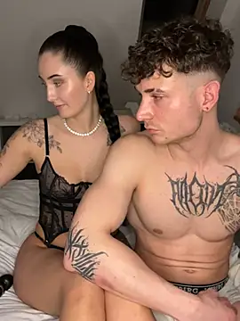 Snapshot of Sugarlina chatting on 12-09-24, 08:33 Sugarlina online show from 12-09-24, 08:33