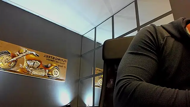 AronGrant online show from 05-22-26, 08:53