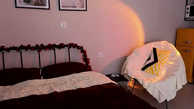 doll lol  online show from 04-09-26, 06:35