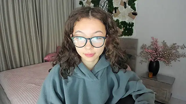 AgnieszkaBanana online show from 03-11-25, 04:10