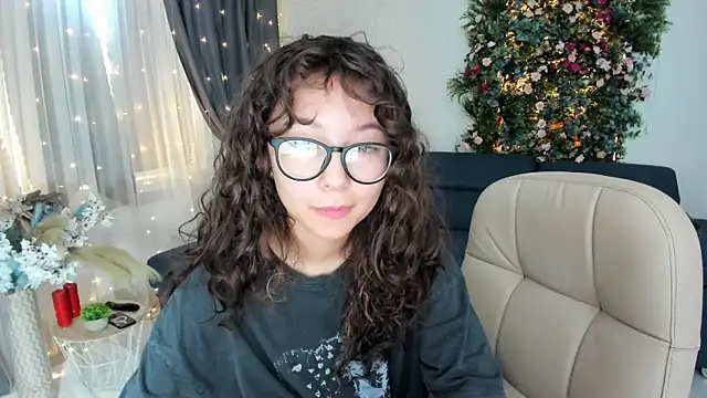 AgnieszkaBanana online show from 03-15-25, 04:24