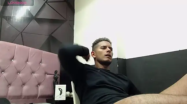 Chris Dick23 online show from 12-31-24, 11:20