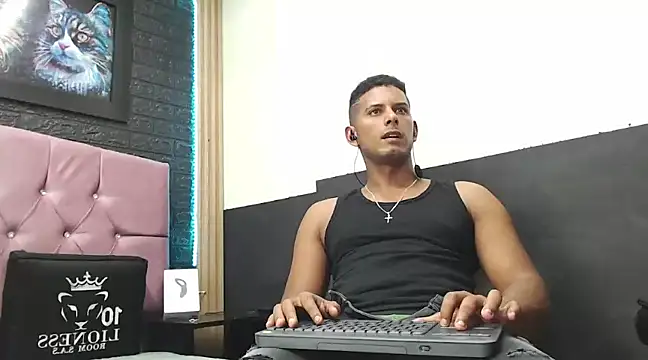 Chris Dick23 online show from 03-01-25, 04:47