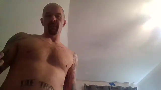 Snapshot of Kinkster615 chatting on 01-25-25, 06:12 Kinkster615 online show from 01-25-25, 06:12