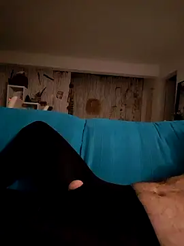 Snapshot of terisdfg chatting on 03-09-25, 06:32 terisdfg online show from 03-09-25, 06:32