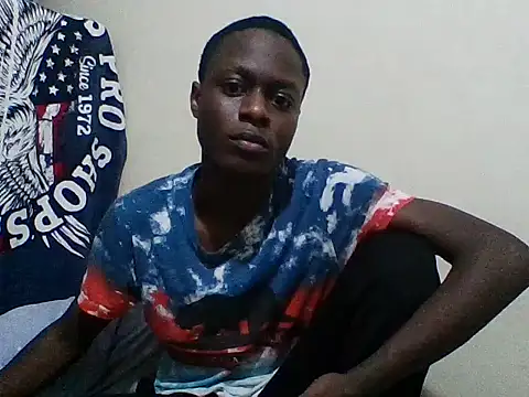 Snapshot of sexy4348 chatting on 11-04-25, 08:41 sexy4348 online show from 11-04-25, 08:41