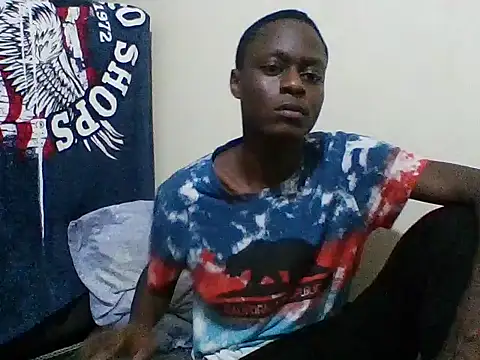 Snapshot of sexy4348 chatting on 11-05-25, 08:53 sexy4348 online show from 11-05-25, 08:53