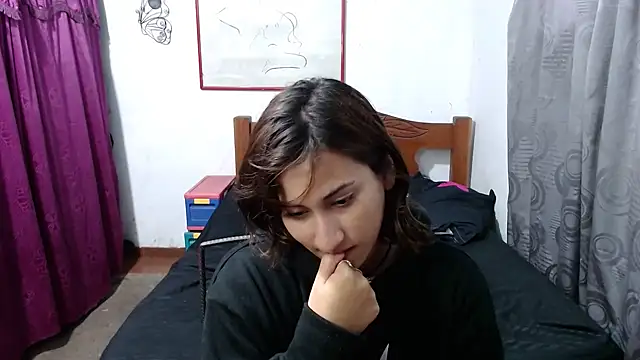 LadyMilk003 online show from 12-19-24, 03:30