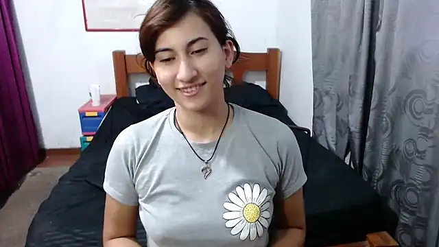 LadyMilk003 online show from 12-23-24, 07:20