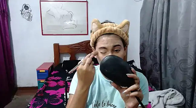 LadyMilk003 online show from 01-06-25, 04:13