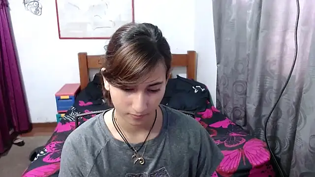 LadyMilk003 online show from 01-25-25, 04:24