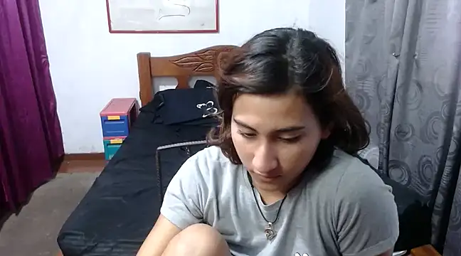 LadyMilk003 online show from 02-05-25, 06:37