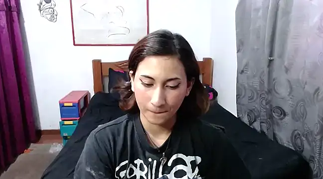 LadyMilk003 online show from 02-11-25, 03:40