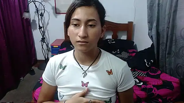 LadyMilk003 online show from 03-15-25, 06:54