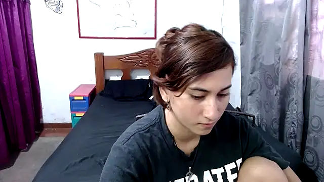 LadyMilk003 online show from 09-08-25, 04:50