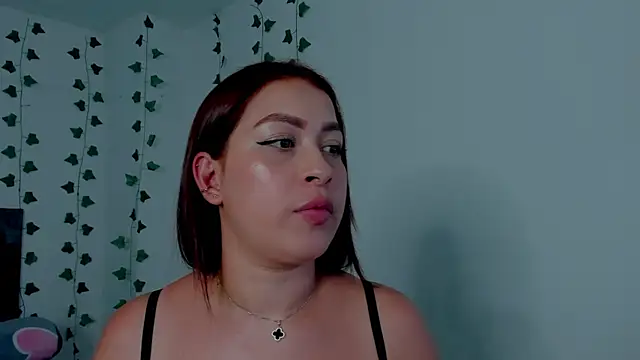 Snapshot of Miaa_Garcia chatting on 09-17-25, 10:44 Miaa Garcia online show from 09-17-25, 10:44