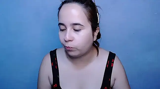 SubLayla01 online show from 01-30-25, 06:21