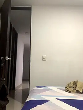 JovenDesobediente online show from 11-23-25, 04:45