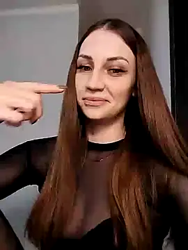 Snapshot of Verka199 chatting on 01-18-25, 06:10 Verka199 online show from 01-18-25, 06:10