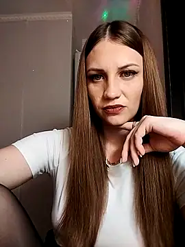 Snapshot of Verka199 chatting on 10-10-25, 06:29 Verka199 online show from 10-10-25, 06:29