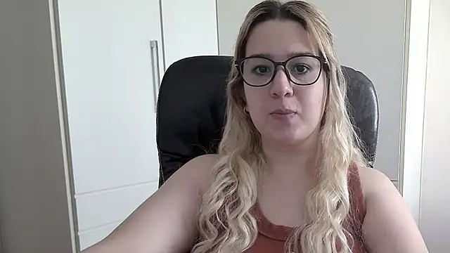 amooraaamoon online show from 03-11-25, 01:23