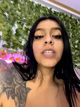 Snapshot of AbbyFtLuna chatting on 12-02-24, 11:18 AbbyFtLuna online show from 12-02-24, 11:18