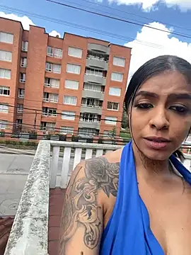 Snapshot of AbbyFtLuna chatting on 12-08-24, 04:50 AbbyFtLuna online show from 12-08-24, 04:50