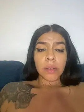 Snapshot of AbbyFtLuna chatting on 12-26-24, 06:52 AbbyFtLuna online show from 12-26-24, 06:52