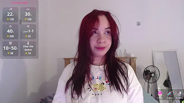 Snapshot of _Camilla_Castellar chatting on 01-16-25, 08:57 Camilla Castellar online show from 01-16-25, 08:57