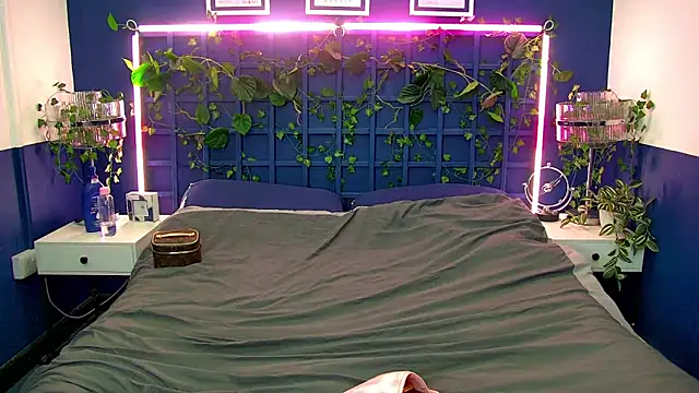 FerrariRedxBabestation online show from 03-26-26, 09:09