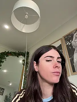 aus queen online show from 05-02-26, 10:48
