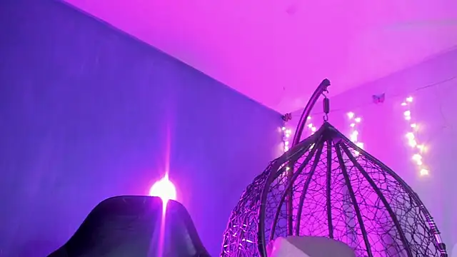 Hellen dumont online show from 03-19-25, 02:16