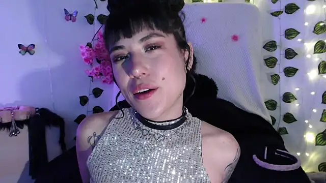 Hellen dumont online show from 10-01-25, 03:23