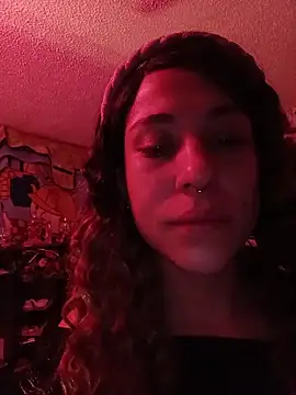 Snapshot of Hellen_dumont chatting on 10-18-25, 01:19 Hellen dumont online show from 10-18-25, 01:19