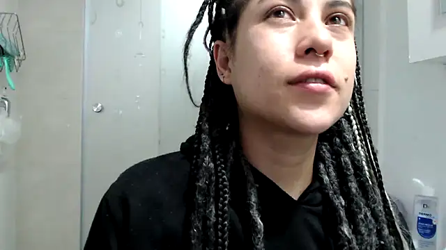 Snapshot of Hellen_dumont chatting on 11-21-25, 12:54 Hellen dumont online show from 11-21-25, 12:54