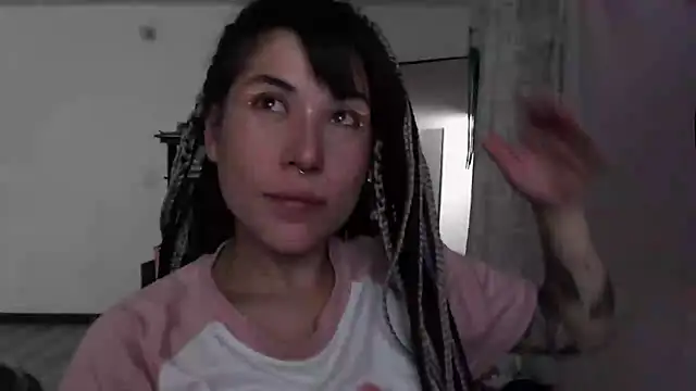 Snapshot of Hellen_dumont chatting on 11-28-25, 02:25 Hellen dumont online show from 11-28-25, 02:25