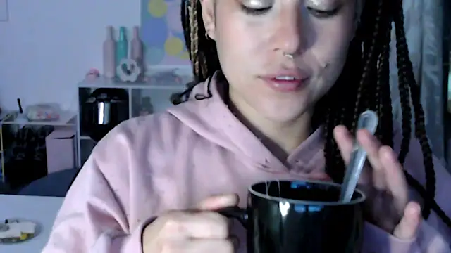 Hellen dumont online show from 04-24-26, 02:14