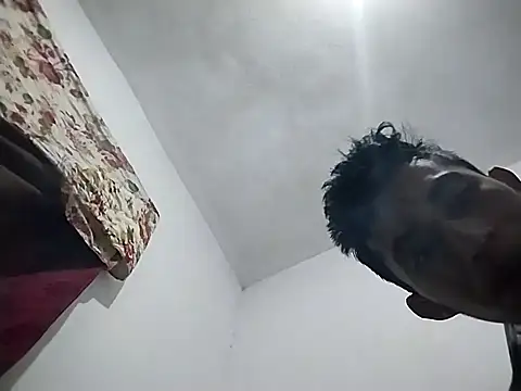 Flaquito pitudo online show from 12-21-24, 12:09