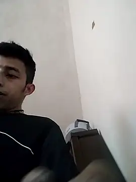 Flaquito pitudo online show from 12-21-24, 07:49